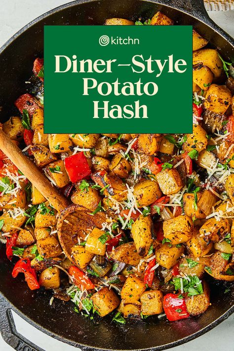 One Simple Step Makes All the Difference in This Crispy Breakfast Hash Potato Hashbrown Recipes, Potatoes Onions And Peppers, Potato Hash Breakfast, Grinch Dinner, Breakfast Munchies, Who Hash, Hash Recipes, Brunch Favorites, Hamburger Hash