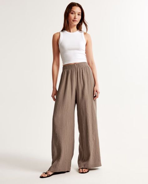 Crinkle Textured Pull-On Wide Leg … curated on LTK Colombia Outfits, Crinkle Pants, Minimal Chic Style, Womens Matching Sets, Active Swimwear, Skort Dress, Skirt Trends, Female Style, Women's Bottoms