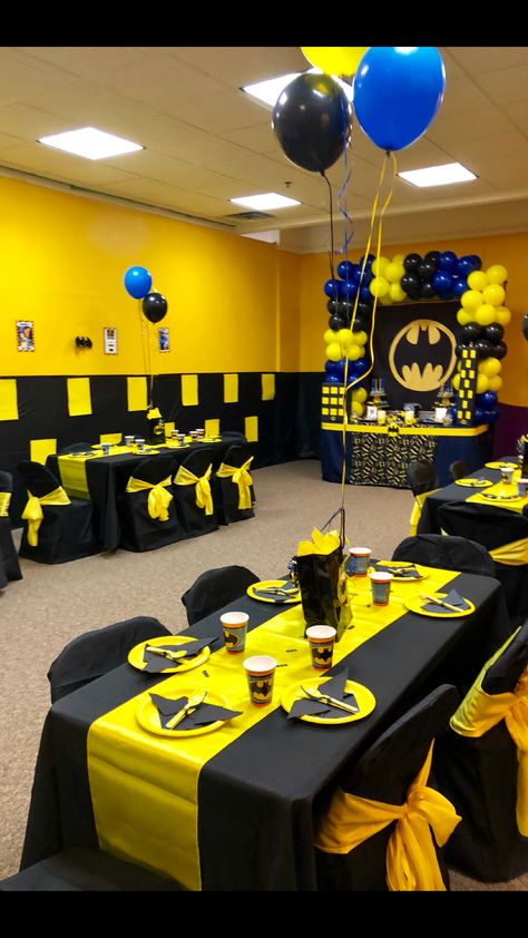 Lego Batman Birthday Party, Batman Theme Party, Batman Party Supplies, Batman Party Decorations, Batman Themed Birthday Party, Lego Batman Birthday, Batman Baby Shower, Theme Bapteme, Batman Decor