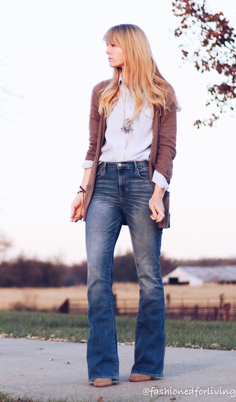 Dressy Bootcut Jeans Outfit, Flare Jeans And Boots Outfit Country, Fall Blue Jeans Outfit, High Waist Bootcut Jeans Outfit, Bootcut Jeans Outfit Western, Winter Bootcut Jeans Outfit, Trousers Jeans Outfit, High Waisted Bootcut Jeans Outfit, Teacher Jeans Outfit