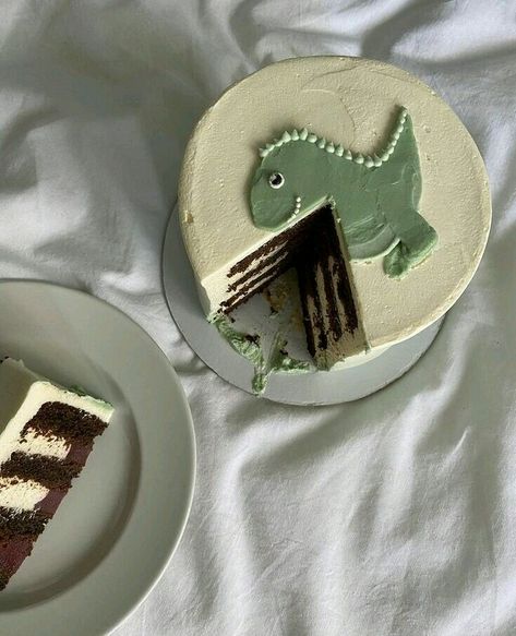 Pasta Cake, Dino Cake, Dessert Gifts, Mini Cakes Birthday, Cute Baking, Cupcake Designs, Dream Cake, Cute Birthday Cakes, Just Cakes