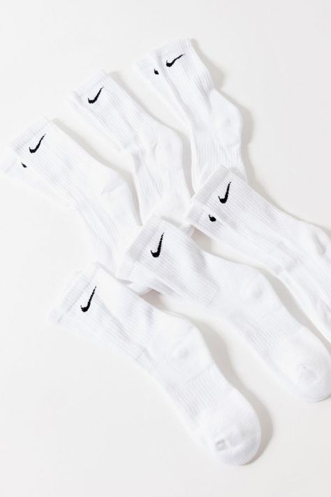 Nike 6-Pack Everyday Cushion Crew Socks Nike Socks Outfit, White Nike Socks, Nike Crew Socks, Обувь Air Jordan, Socks Outfit, Work From Home Outfit, Sock Outfits, Nike Socks, White Socks