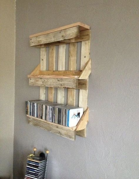 Pallets Bookshelf, Bookshelf Pallet, Pallet Projects Wall, Pallet Bookshelf, Wood Pallet Recycling, Crate Bookshelf, Bookshelf Inspiration, Pallet Projects Furniture, Pallet Ideas Easy