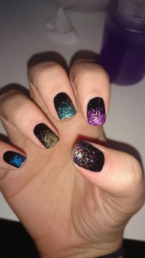 Fire work bonfire night nails from beauty by Emma Firework Nails Acrylic, Bonfire Night Nail Designs, Firework Gel Nails, Bonfire Nail Designs, Bonfire Night Nails, Fire Work Nails, Fireworks Nails Design, Bonfire Nails, Celebration Nails