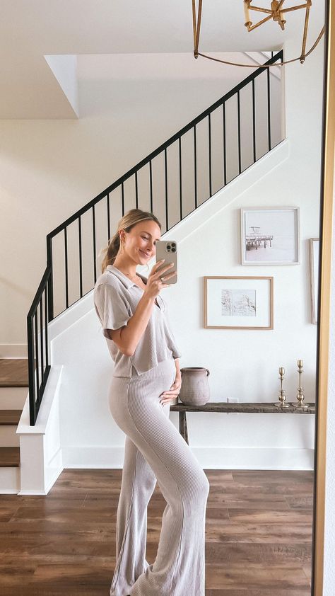 Tori Masters, Chad Masters, Bump Fits, Maternity Fits, Pregnancy Fits, Manifest 2024, Pregnant Outfits, Christian Couples, Stylish Maternity Outfits