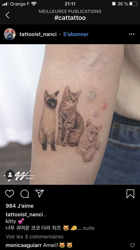 Simple Cat Tattoo, Cat Portrait Tattoos, Line Art Simple, Pet Tattoos, Shoulder Cap Tattoo, Cat Tattoo Ideas, Kitty Tattoos, Live Tattoo, Cat Tattoo Simple