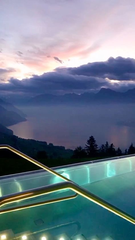 ᴄʜʀɪsᴛᴏᴘʜᴇ ᴄᴏssᴇᴛ🇨🇭ѕωιтzєяℓαи∂ on Instagram: “One of these mornings 😍 🇨🇭 Hotel Villa Honegg @villahonegg #spa . 🎥 @christofs70  ©️ Christophe Cosset Photography . . . . #suisse…” Hotel Villa Honegg, Villa Honegg, Hotel Villa, Airplane View, Villa, Spa, Hotel, Photography, On Instagram