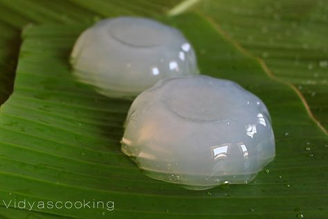 Vidyascooking: Tender Coconut Jelly (Elaneer Jelly) Thai Dessert Recipe Konnyaku Jelly Recipes, Thai Dessert Recipe, Coconut Jelly Recipe, Jelly Recipes Desserts, Thai Recipes Dessert, Food Calorie Chart, Tender Coconut, Cooking Items, Kids Recipe