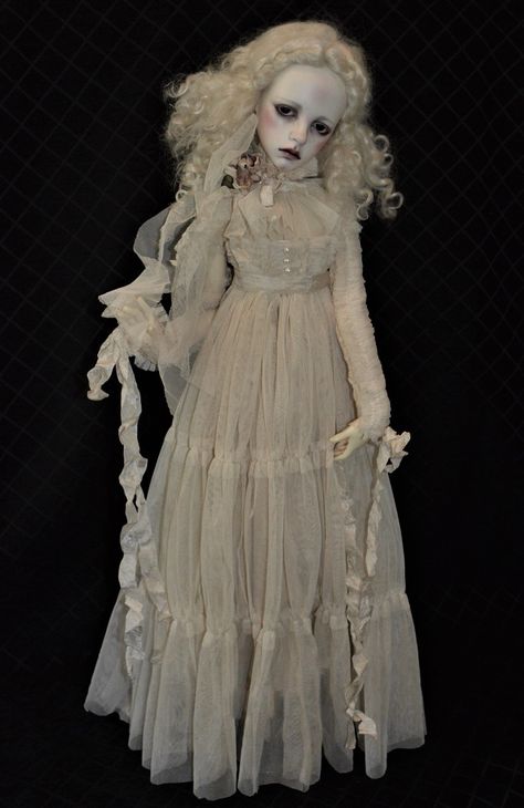 DT Soi - phantom creations | phantomdolls | Flickr How To Make Bjd Dolls, Creepy Cute Dolls, Porcelain Doll Halloween Costume, Porcelain Dolls Creepy, Haunted Doll Aesthetic, Victorian Doll Costume, Creepy Doll Aesthetic, Porcelain Dolls Vintage, Porcelain Doll Aesthetic