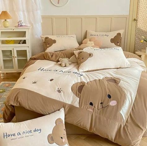 Barbie Room Decor, Kawaii Bedroom, Small Room Design Bedroom, Brown Rooms, Dekorasi Kamar Tidur, Smart Home Design, Cute Bedroom Decor, Cute Room Ideas, Minimalist Room