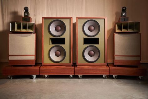 Mission Speakers, Speaker Enclosure, Big Speakers, Film Trailer, Love Memories, Speaker Projects, Vintage Speakers, Horn Speakers, Speaker Box Design