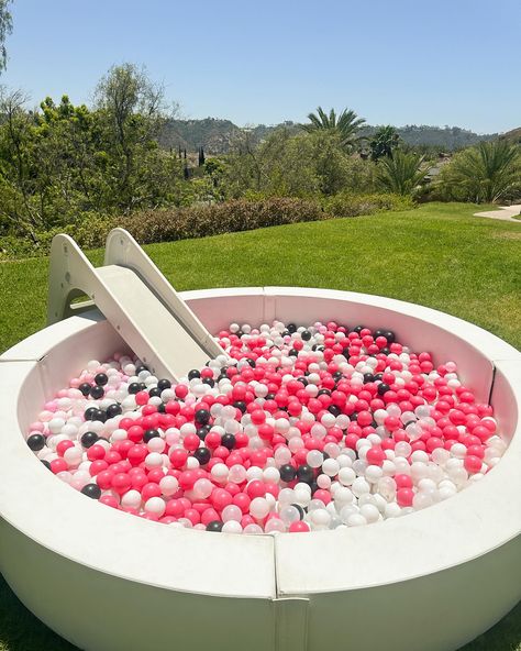 Had the pleasure of bringing our white round ball pit to the most adorable Minnie Mouse-themed party! 🎀 Seeing the kids dive in and have so much fun is what it’s all about. Loved being part of such a special day! 🎉 #BallPitFun #MinnieMouseParty #EventServices Outdoor Ball Pit, Kids Party Rentals, Mini Mouse, Soft Play, Minnie Mouse Party, Ball Pit, Event Services, Bounce House, Play Set