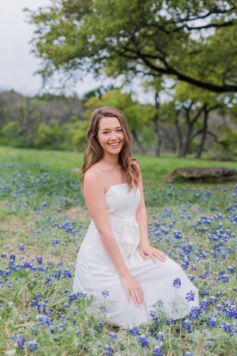 Meet Anna! She’s a high school senior from Midland who came to Austin over the weekend for her senior photos. We visited a couple of spots in west Austin to find bluebonnets and the creekside setting she came to central Texas for! These are two of my favorite backgrounds for photos, so I was completely on board.  Anna, I hope you enjoy the last few weeks of high school and all of the fun that comes with it! Blue Bonnet Photoshoot, Bluebonnet Photoshoot, Flower Photoshoot, Graduation Photography Poses, Graduation Photography, Portrait Photography Poses, Grad Photos, Blue Bonnets, Graduation Pictures