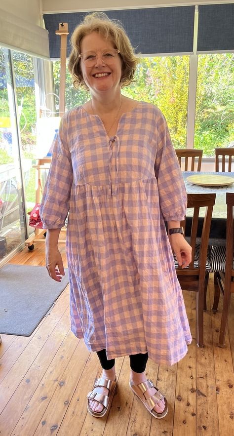 Merchant & Mills Florence Dress pattern review by JoJo Sews Florence Dress Pattern, Merchant And Mills Patterns, Merchant Mills, Knit Jeans, Merchant And Mills, Sewing Class, Sewing Inspiration, Choose The Right, Dress Pattern