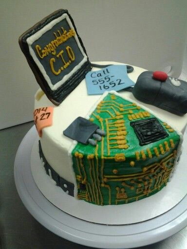 A computer job promotion cake I Quit My Job Cake, Job Promotion Cake, Colonel Promotion Cake, Funny Promotion Cake, Major Promotion Cake, Motherboard Cake, Computer Job, Promotion Cake, Computer Jobs