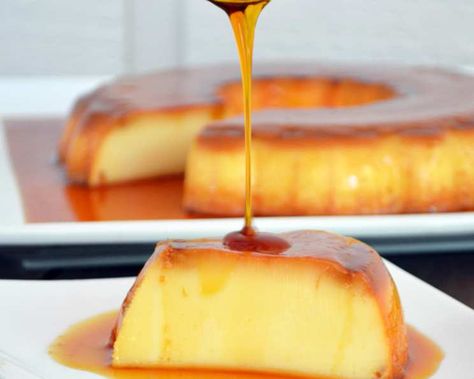 Brazilian Flan Recipe, Recetas Salvadorenas, حلويات عربية, Flan Recipe, Homemade Coffee, Brazilian Food, Portuguese Recipes, Caramel Sauce, Eat Dessert