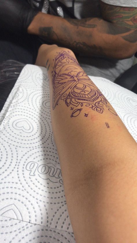 Tattoo Fake Story, Story Tattoo, Zeus Tattoo, Tattoos For Women Half Sleeve, Happy Birthday Wallpaper, Alcohol Aesthetic, Cute Instagram Pictures, Selfie Poses Instagram, Best Poses For Pictures