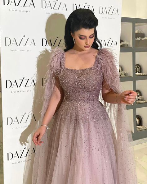 Item Number : SS406 with 2 Colors Size :6,8,10,12,14,16,18 Available Now Full Sleeve Prom Dress, Evening Dresses Short Parties, Turkey Wedding, Pink Luxury, Sets Outfit, Evening Dresses Short, Evening Dresses Plus Size, Ethnic Outfits, Ball Gowns Evening