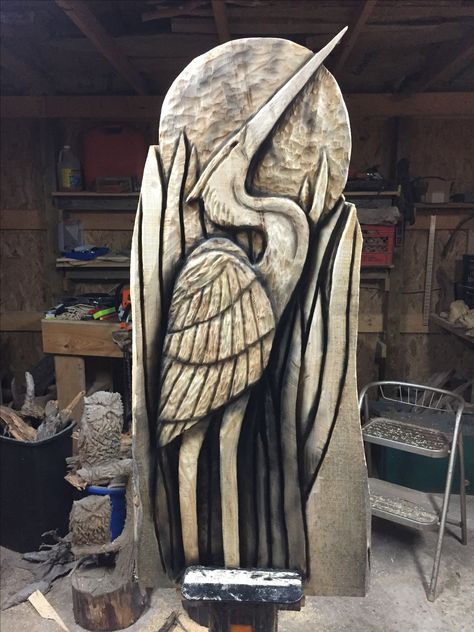 Heron Carving, Chainsaw Carving Patterns, Chainsaw Carvings, Relief Carving, Bear Carving, Chainsaw Carving, Carving Patterns, Carving Art, Wood Carving Patterns