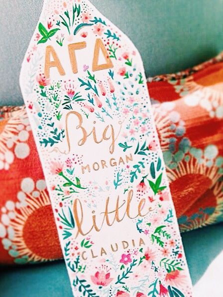 Add Wallpaper, Easy Art Ideas, Sigma Delta Tau, Theta Phi Alpha, Sorority Paddles, Phi Sigma Sigma, Alpha Sigma Tau, Delta Phi Epsilon, Sorority Big Little