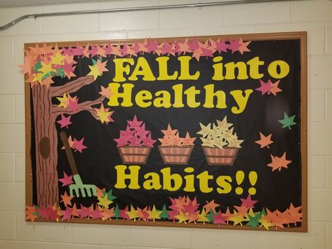 Bulletin Boards Ra, Autumn Bulletin Boards, Ra Bulletin Board Ideas, School Counselor Bulletin Boards, Cool Bulletin Boards, Counselor Bulletin Boards, Motivational Bulletin Boards, Nurse Bulletin Board, Health Bulletin Boards