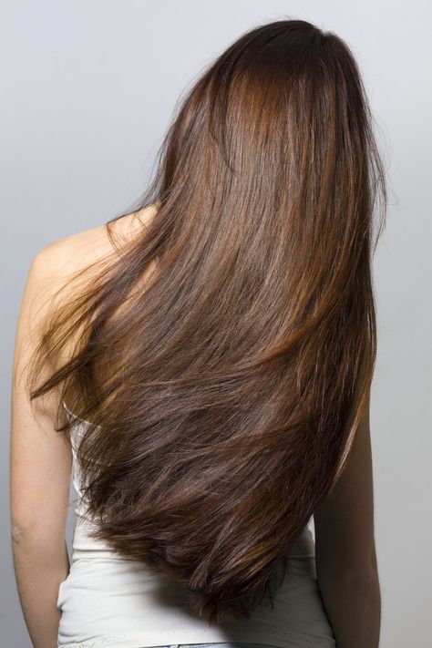 Long hair from behind Long Hair From Behind, Thicken Hair Naturally, Hair Growth Women, Get Thicker Hair, Semi Permanente, Flowing Hair, Thicker Hair, Celebrity Hair Stylist, Holiday Hairstyles