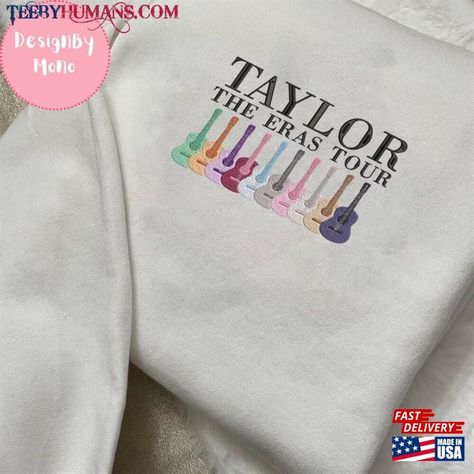 Sweatshirt Taylor Swift, Taylor Swift Sweatshirt, Taylor Swift Shirts, Taylor Swift Party, Celebrity Look Alike, Celebrity Style Red Carpet, Embroidery Sweatshirt, Embroidered Crewneck, Taylor Swift Fan