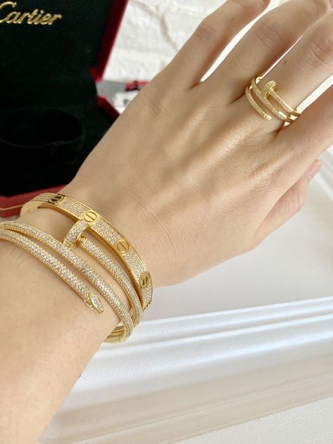 Cartier Nail Bracelet, Nail Bracelet, Diamond Bracelet Design, Expensive Jewelry Luxury, Cartier Jewelry, Love Bracelet, Jewelry Fashion Trends, Expensive Jewelry, Classy Jewelry