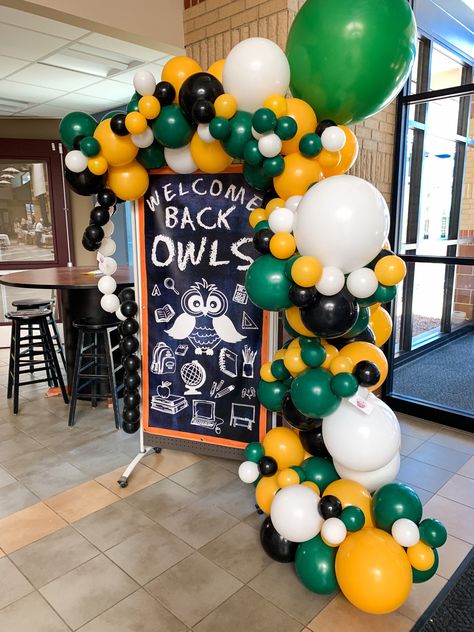 Welcome Back To School Balloon Arch, First Day Of School Balloon Arch, Back To School Balloon Decor, School Balloon Garland, Back To School Balloon Garland, Back To School Balloon Arch, Back To School Balloons, School Balloons, School Open House