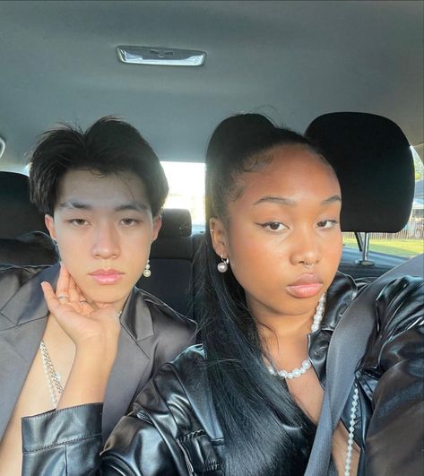 Korean And Black Couples, Black And Asian Couples, Julien Neel, Interracial Couples Bwwm, Biracial Couples, Asian Boyfriend, Swirl Couples, Black Woman White Man, Bwwm Couples