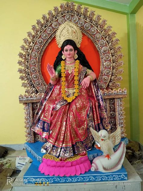 Devi Murti, Laxmi Murti, Ma Lakshmi, Laxmi Mata, Laxmi Puja, Kali Images, Maa Kali Images, Maa Laxmi, Laxmi Narayan