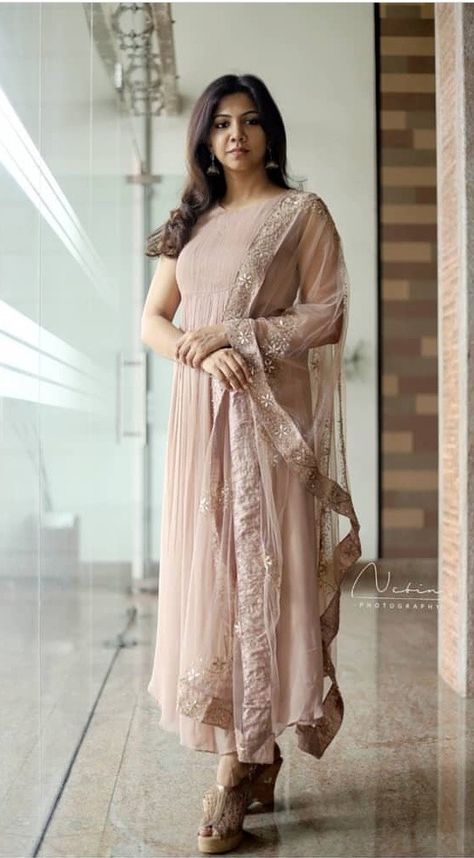 Pastel Churidar Designs, Pastel Salwar Suit Party Wear, Pink Colour Dress, Pastel Color Dress, Designer Dresses Elegant, Ikkat Dresses, Churidar Designs, Anarkali Dress Pattern, Designer Kurti Patterns