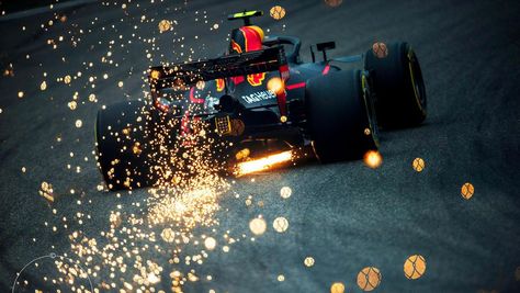 Photography of F1 may seem effortless but there is actually a winning formula to it as Darren Heath explains. F1 Wallpaper Formula 1, F1 Photography, Wallpaper Formula 1, Rolls Royce Car, Most Luxurious Car, F1 Wallpaper, Red Bull F1, F1 Wallpaper Hd, Cars Design