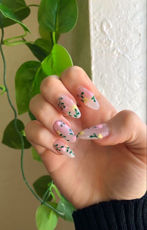 Spring nails, floral nails, acrylic nails, almond shape Spring Nail Almond Shape, Spring Nail Designs Almond Shape, Cute Summer Nails Almond Shape, Almond Acrylic Nails Spring, Almond Floral Nails, Cute Nails Almond Shape, Nails Acrylic Almond Spring, Rhea Tattoo, Cute Acrylic Nails For Spring