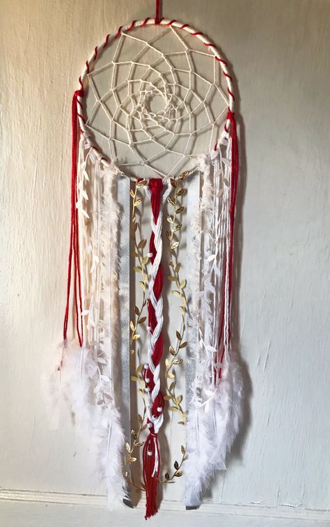 Christmas Dream Catcher, Christmas Dreamcatcher, Dit Christmas, Homemade Dream Catchers, Fair Crafts, Yule Crafts, Toddler Hacks, Dream Catcher Decor, Christmas Prep