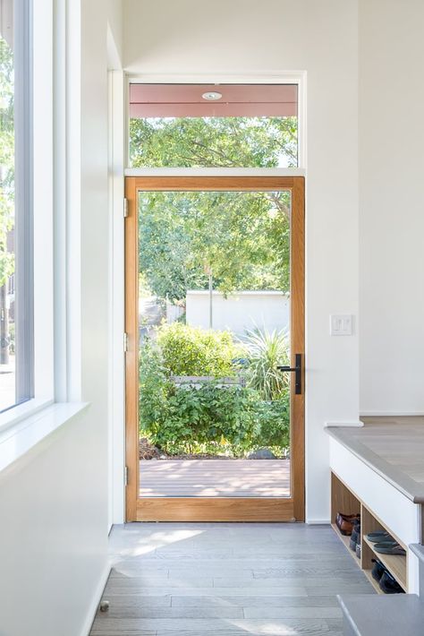 Single Patio Door Modern, Kitchen Door Exterior, Types Of Doors Exterior, Modern Single Front Door, Wood And Glass Doors Interior, Modern Front Door With Glass, Large Sliding Glass Doors Patio Exterior, Glass Back Doors Exterior, Exterior Patio Door