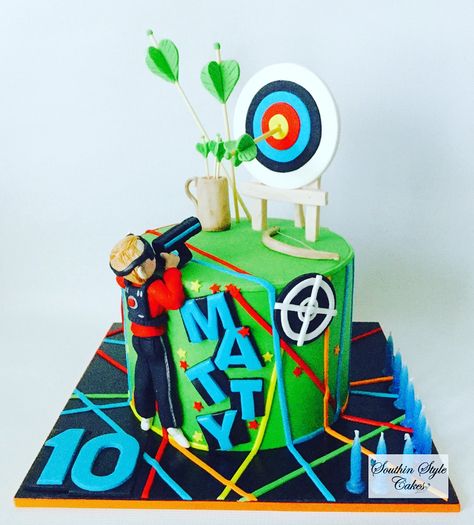 Apex Legends Birthday Cake, Archery Birthday Party Ideas, Laser Tag Birthday Cake Ideas, Laser Tag Cake Birthday, Laser Tag Cake Ideas, Laser Tag Birthday Party Ideas Cake, Archery Theme Cake, Laser Tag Birthday Cake Boys, Archery Cake