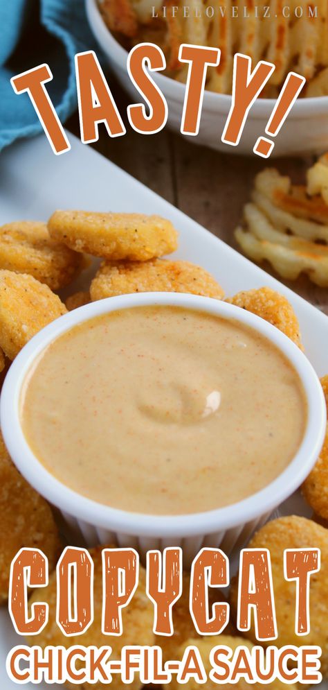 Discover our flavour-packed take on the iconic Chick-Fil-A Sauce. Perfect for food enthusiasts and fans alike, it’s easier than you think! Homemade Ketchup Recipes, Copycat Chick Fil A, Chick Fil A Sauce, Ketchup Recipe, Vegetarian Barbecue, Homemade Tartar Sauce, Homemade Condiments, Soup Dinner, Chip Dip