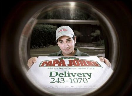 Pizza Delivery Guy Illusion: Tape door hanger advertisement to peephole. Clever Ads, Pizza Photography, Guerrilla Advertising, Clever Marketing, Harmless Pranks, Papa Johns Pizza, Papa John, Papa John’s, Guerrilla Marketing