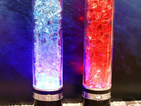 DIY Star Wars™ Glowing Lightsaber Centerpieces Wedding Themes Ideas, Diy Star Wars, Star Wars Ring, Star Wars Baby Shower, Star Wars Wedding Theme, Star Wars Theme Party, Nerd Wedding, Nerdy Wedding, Diy Star