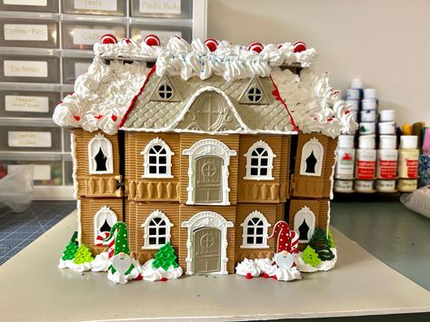 Dollar Tree Playhouse Ideas, Gingerbread House Dollar Tree Diy, Fake Bake Gingerbread House, How To Make A Fake Gingerbread House, Diy Gingerbread House From Doll House, Dollhouse Into Gingerbread House, Diy Dollar Tree Gingerbread House, Gingerbread Dollhouse Makeover, Dollar Tree Village Houses