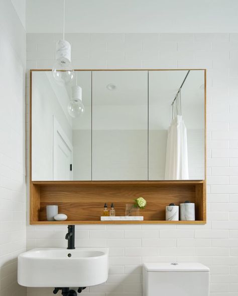 Washroom Mirror, Storage Small Bathroom, Bathroom Mirror Storage, Bathroom Cabinets Designs, Storage Bathroom, Washroom Design, Small Bathroom Makeover, Bathroom Mirror Cabinet, Toilet Design