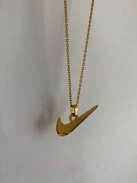 Nike Necklace, Nike Jewelry, Cute Nike Outfits, Real Gold Jewelry, Dope Jewelry, Girly Accessories, Jewelry Fashion Trends, Solid Gold Jewelry, Nike Just Do It