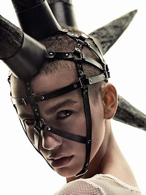 Christoph kostlin Harness Fashion, Drag King, Leather Mask, Leather Harness, Dark Fashion, Mode Inspiration, Headdress, Cyberpunk, Headpiece