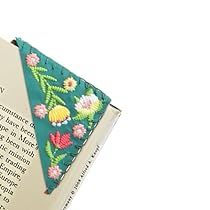 Hand Embroidered Corner Bookmark, Embroidery Bookmarks, Embroidered Corner Bookmark, Cute Flower Embroidery, Bookmark Felt, Book Decorations, Corner Bookmark, Index Dividers, Handmade Bookmarks