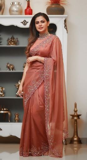 Colour Outfit, Indian Bridesmaid Dresses, Wedding Gown Brand, Simple Saree Designs, Velvet Dress Designs, Latest Model Blouse Designs, Anarkali Dress Pattern, Fashionable Saree Blouse Designs, Fancy Sarees Party Wear