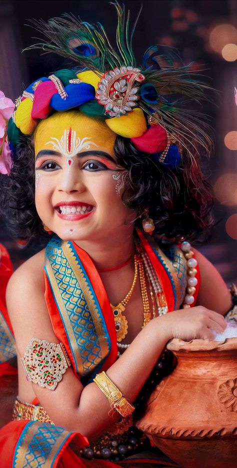 Sree Krishna Jayanthi Images, Radha Photoshoot Ideas, Krishna Makeup For Kids, Krishna Photoshoot Ideas, Sree Krishna Jayanthi, Radha Costume, Kanha Images, Krishna Makeup, Krishna Photoshoot