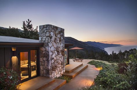 Big Sur Hotels | Post Ranch Inn Houses California, Rustic Chalet, Post Ranch Inn, Outdoor Meditation, California Luxury, Indoor Spa, Cottage Exteriors, Outdoor Tub, Living Roofs