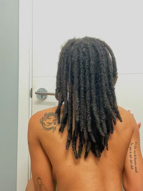 Feminine Locs, Locs Aesthetic, Dread Inspiration, Women With Dreadlocks, Freeform Locs, Loc Goddess, Hair Chart, Hair Twists Black, Thick Locs