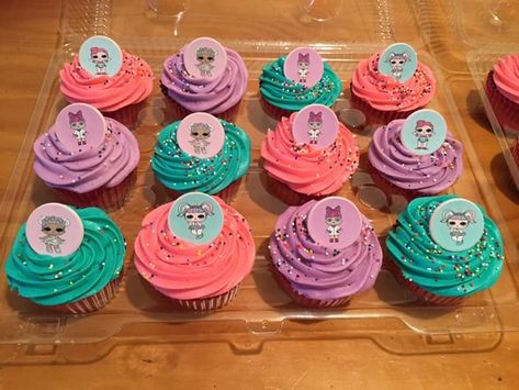 Lol Cupcake Cake, Lol Birthday Cupcakes, Lol Cupcake Ideas, Lol Cupcakes, Girls Party Decorations, Bday Cake, 6th Birthday, Birthday Cupcakes, 8th Birthday